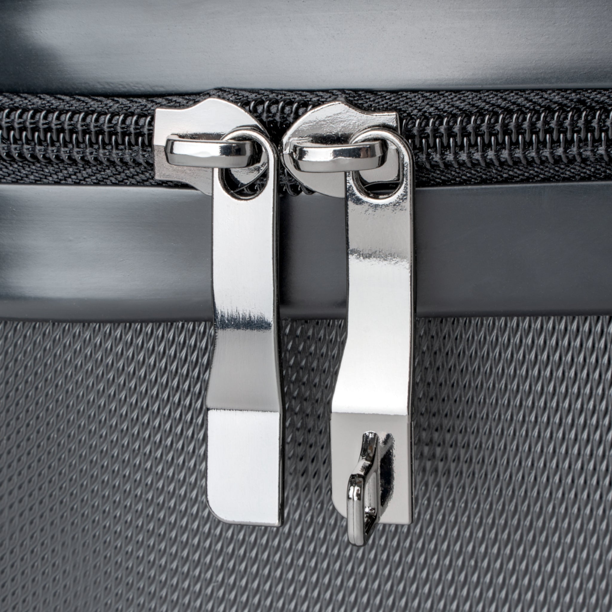 NELO LIFE Suitcase
