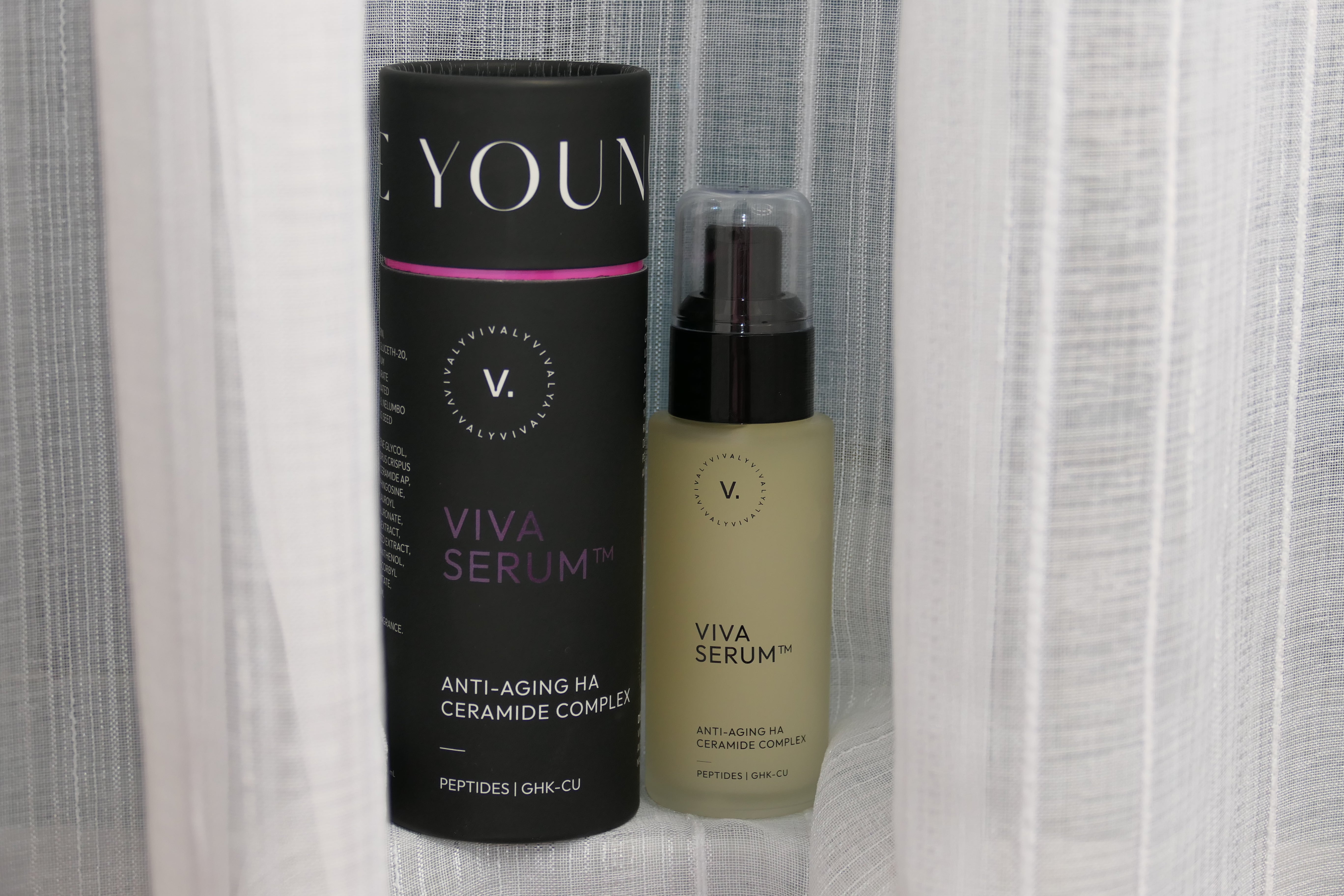 Viva Serum™ Anti–Aging Ceramide and Peptides Complex